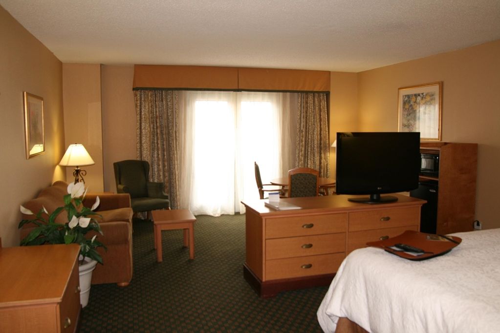 Hampton Inn New Orleans/St.Charles Ave Room photo